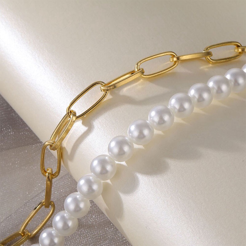 [Ready stock]Kalung wanita korean style rantai Kalung Liontin Wanita Cinta Hati Korea Rantai Klavikula Gesper Mutiara Retro Emas COD