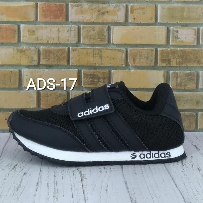  Big  Sale Sepatu  Sekolah  Anak Hitam  Adidas Kids Murah 