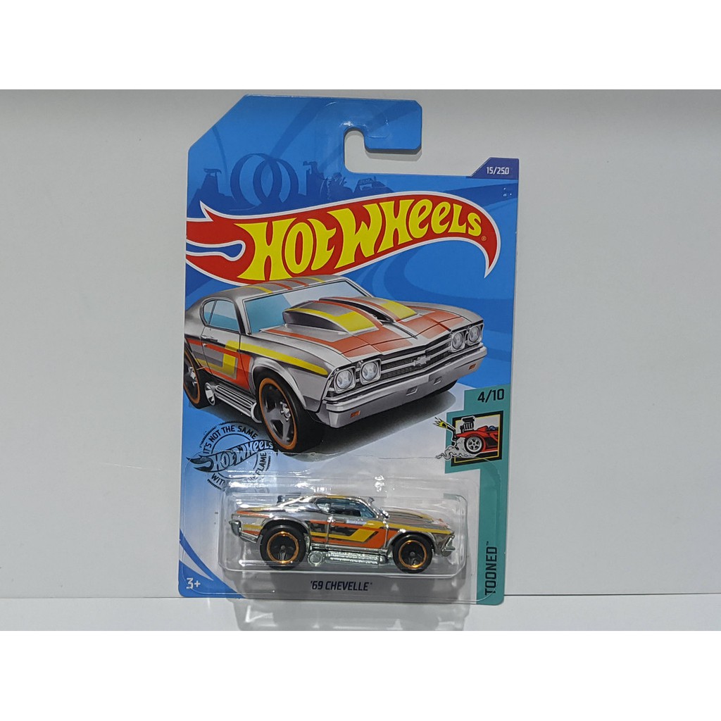 Hotwheels Chevelle 69 Silver