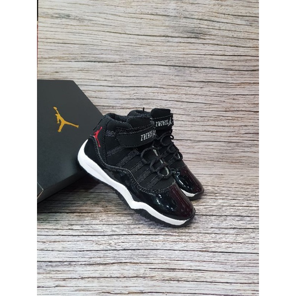 SEPATU JORDAN 11 / SEPATU JORDAN ANAK / SEPATU SNEAKERS ANAK / SEPATU ANAK