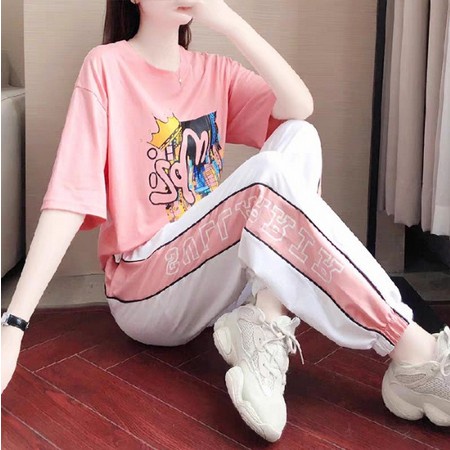 b012, import Setelan Gowes Olahraga Wanita cantik dan baju santai