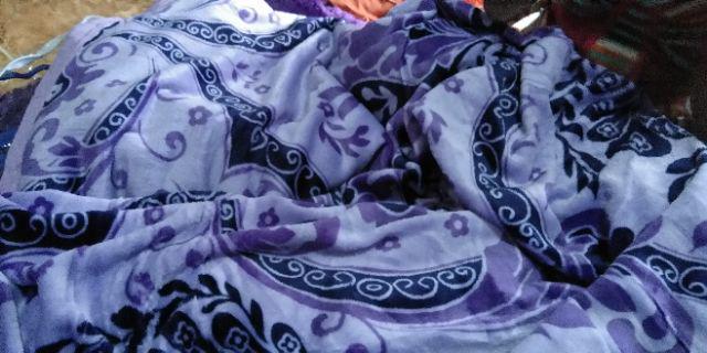 Selimut Bulu Dewasa Uk 180 X 200 Cm