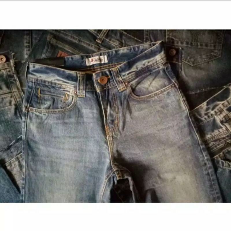 CELANA JEANS LOIS ORIGINAL CFL365F1/CFS365F1