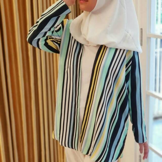 

Outerware Motif Strip colour Original