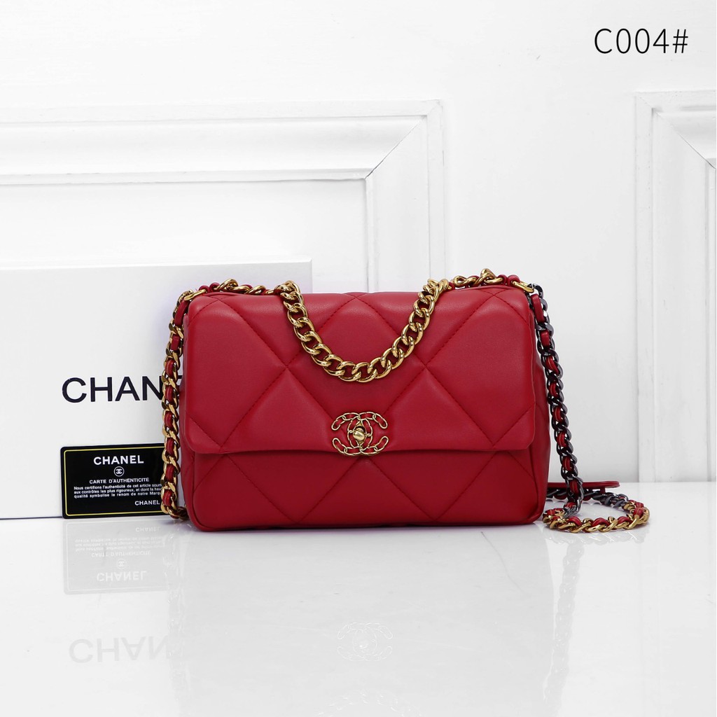 Chanel flap bag C004