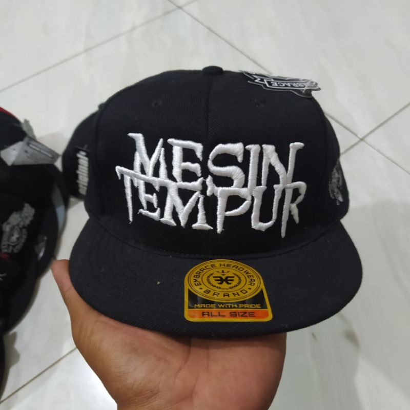 Topi Snapback metal distro pria Bordir Mesin tempur