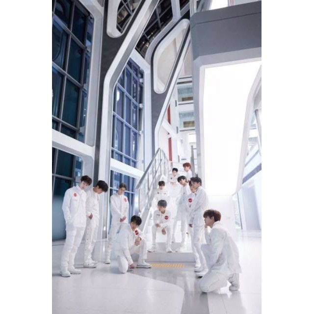 standee akrilik CUSTOM