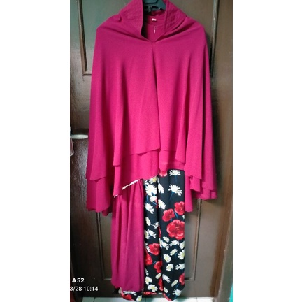 Set Gamis Syar'i Maroon