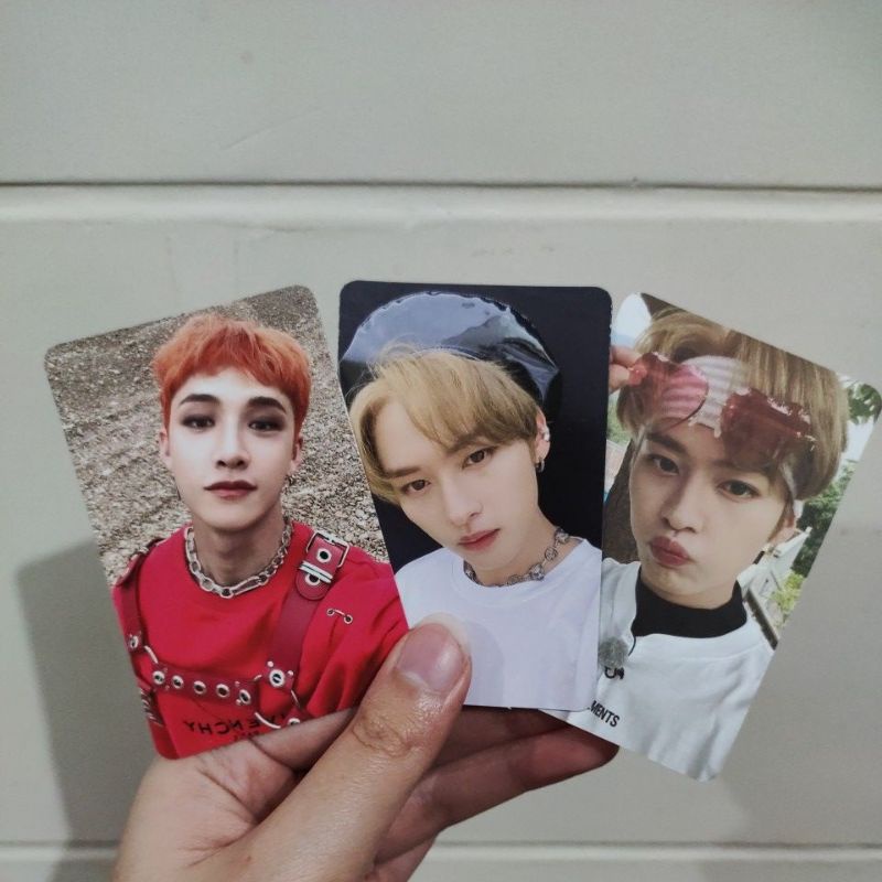 pc stray kids noeasy bangchan lee know (ds, beret) photocard