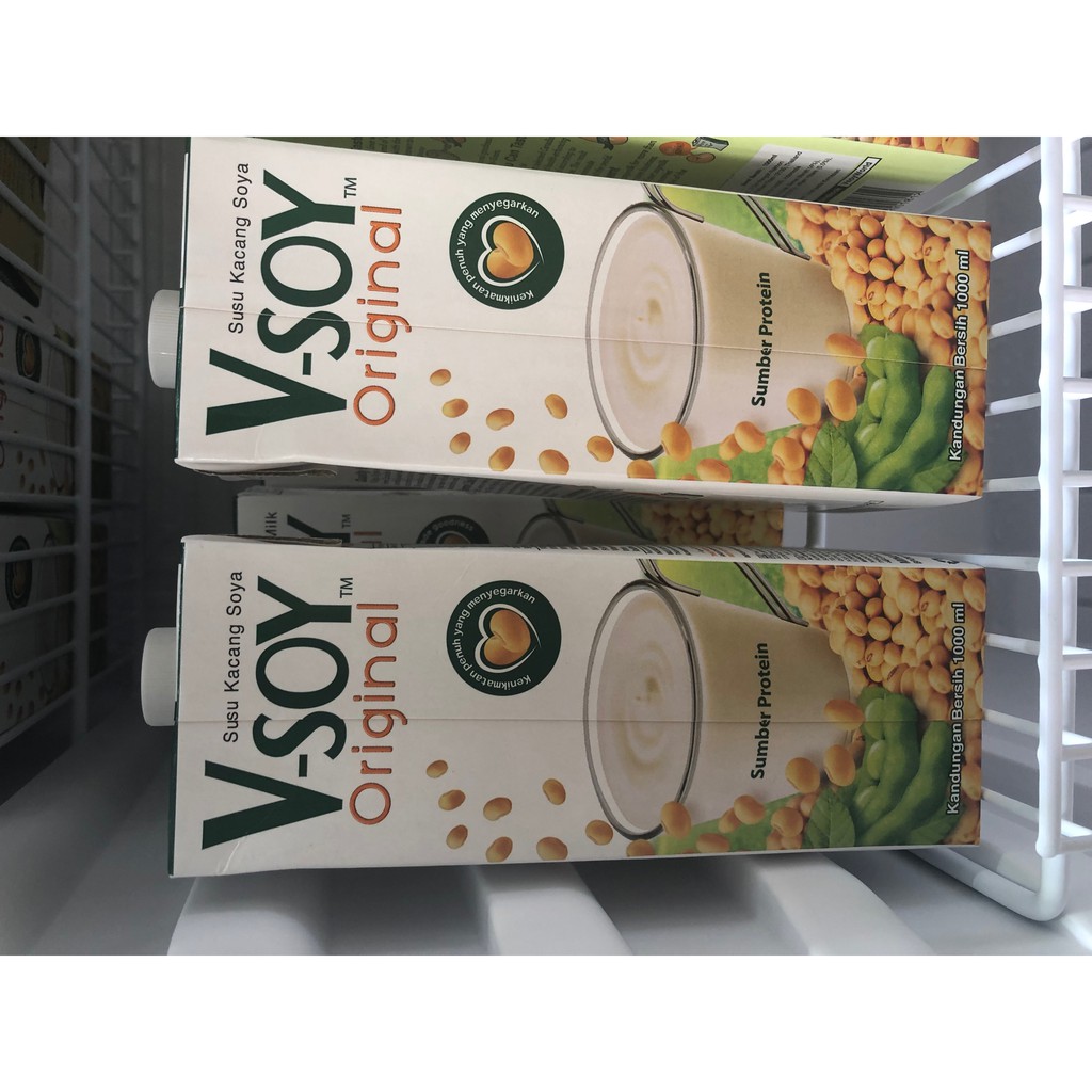 V-soy Original / Vsoy/ Susu kacang/ Soya Milk 1L
