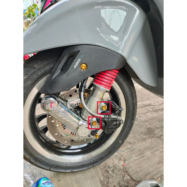 NACOM DV BAUT BREKET KE CALIPER VESPA MATIC (SPRINT //PRIMAVERA