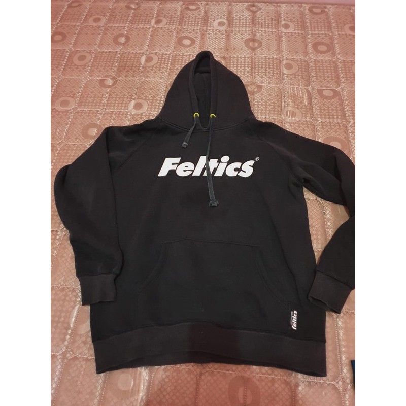 PL Hoodie Feltics likeNew original