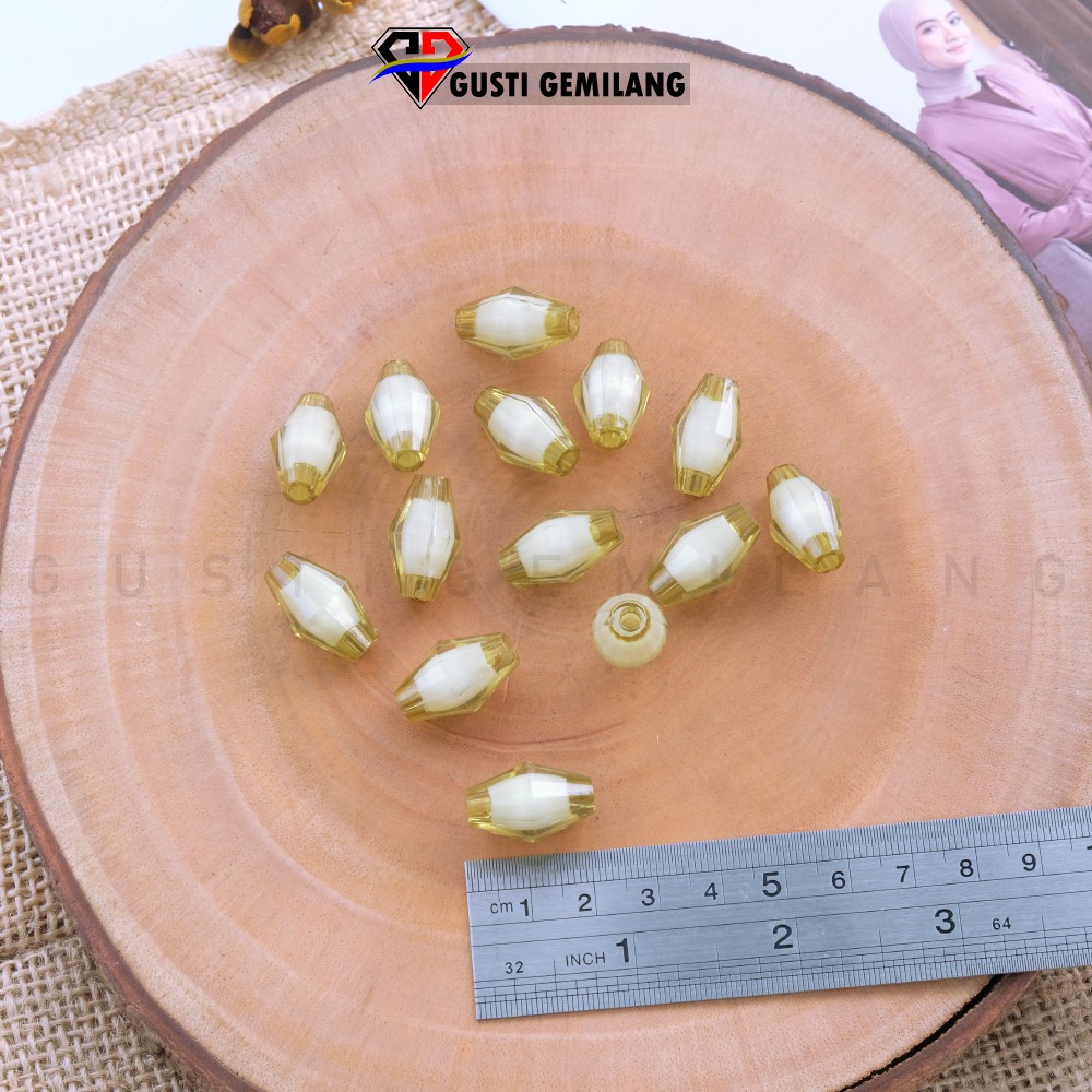 ISI 12 Bahan Bros Acrylic Belimbing Hijau Putih