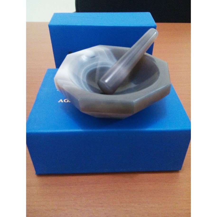 Agate Mortar and Pestle Diameter 10 cm