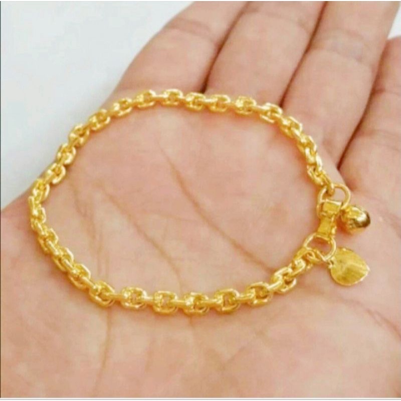 gelang tangan. Nuri terbuat dari coin asli