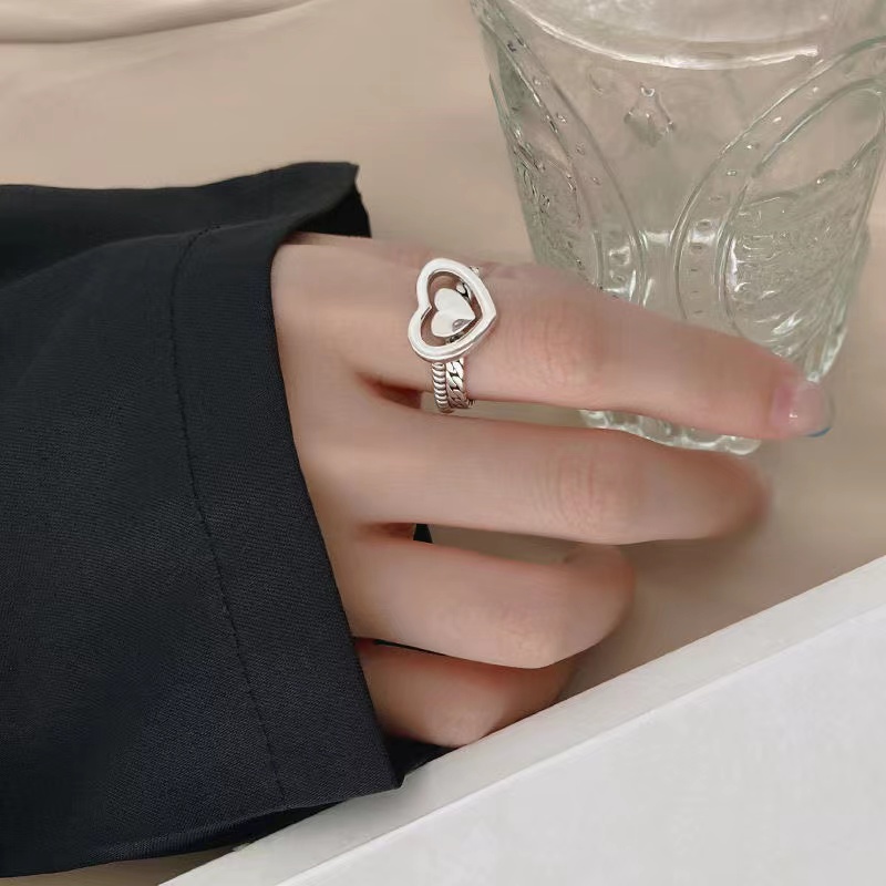 IFYOU 2pcs / set Cincin Jari Bentuk Hati Warna Silver Gaya Korea Untuk Wanita