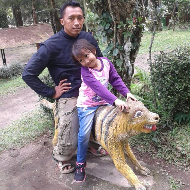 anisya_divya_pramono