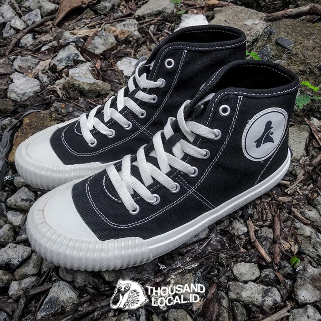 Brodo Vulcan Classic Black White Sole