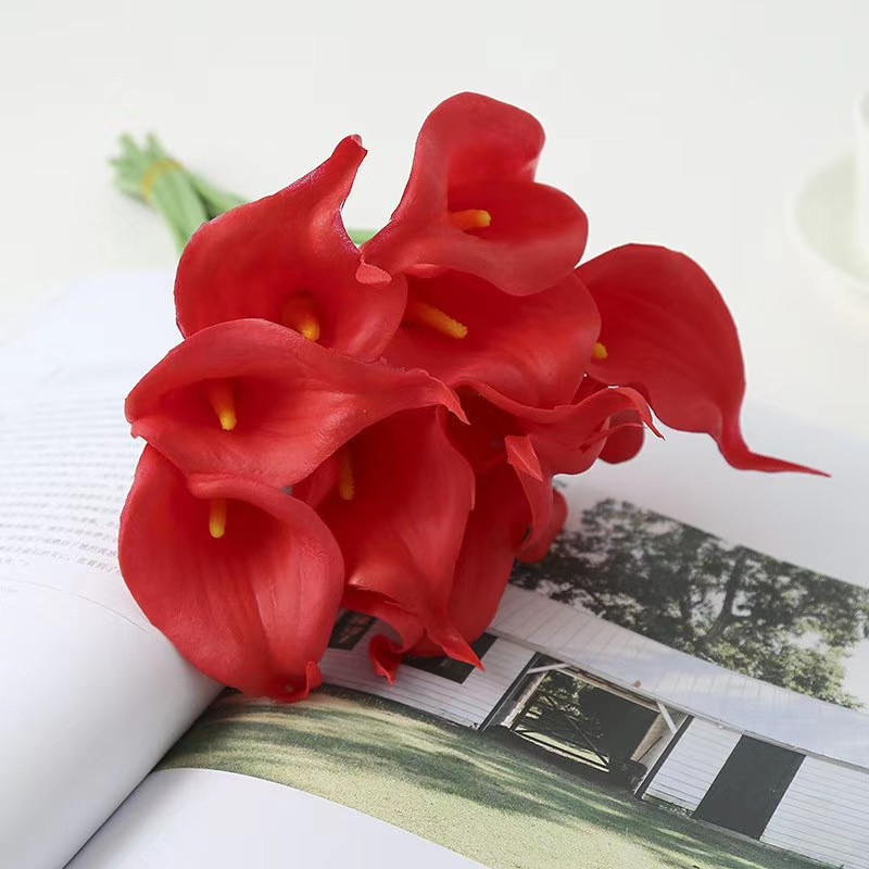 GUNINCO BUNGA LILY Artificial Latex Calla Lili Bunga Palsu Dekorasi Rangkaian Hiasan Rumah Kantor-LILY MERAH