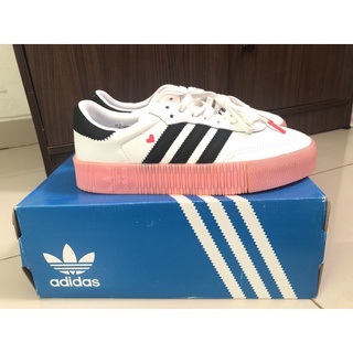pink sole adidas