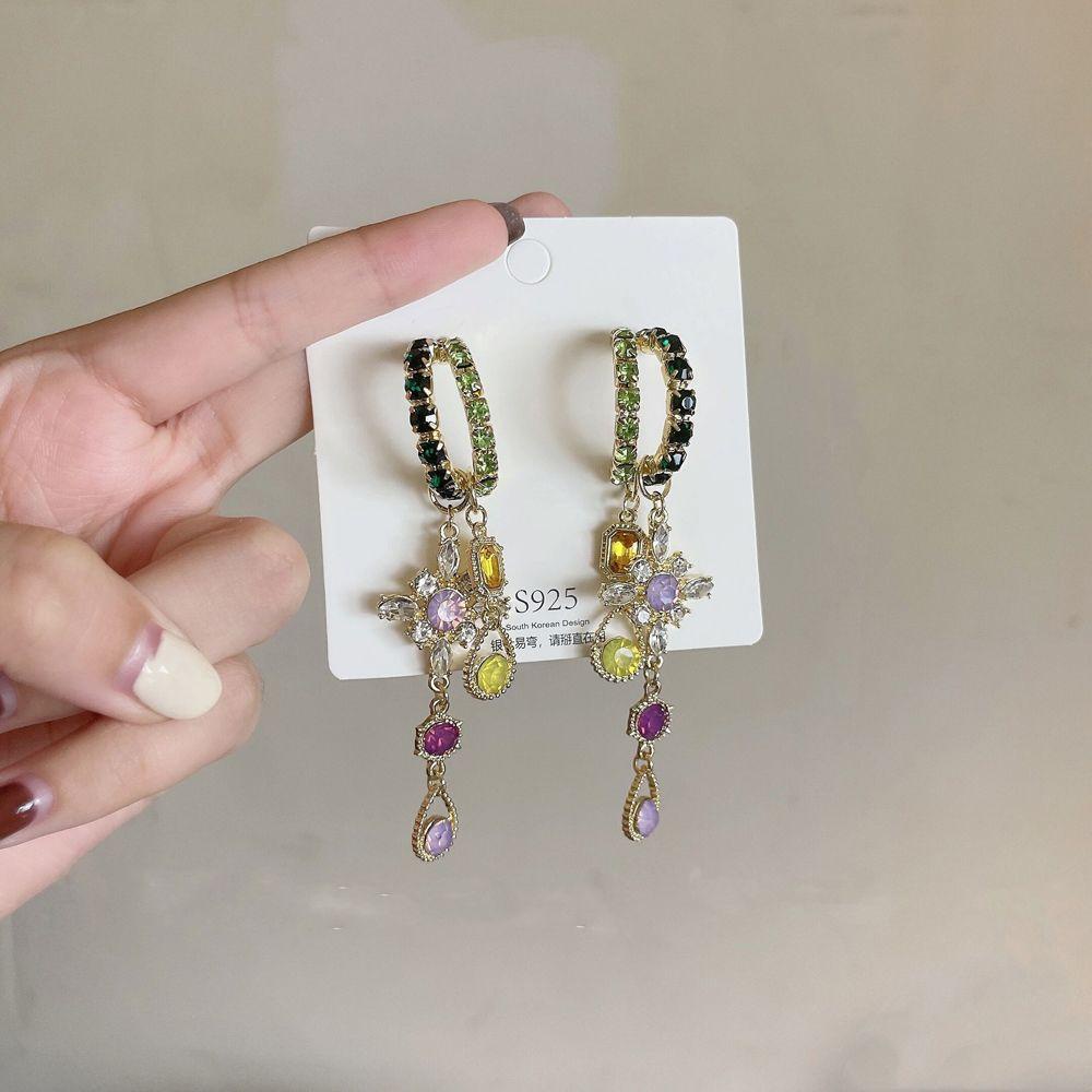 NEEDWAY Anting Salib Perempuan Kepribadian Retro Perancis Fashion Perhiasan Rumbai Kristal Menjuntai Earrings