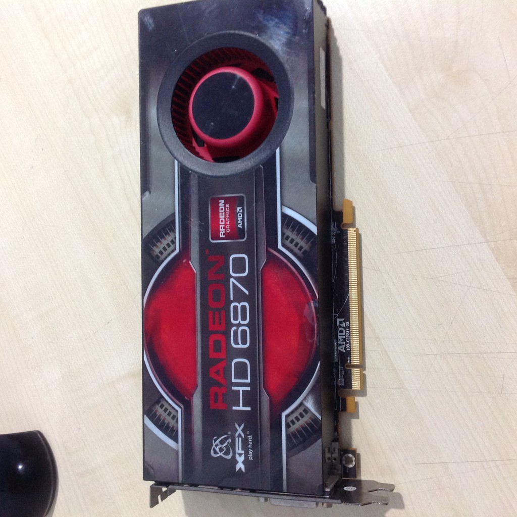 VGA AMD RADEON HD 6870  1GB 256BIT DDR 5