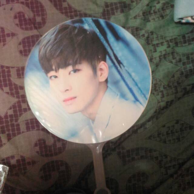 Unofficial Wonwoo Uchiwa