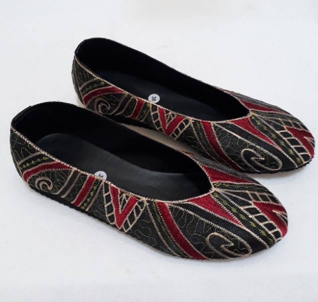etnik fashion sepatu wanita flat slip on bordir primitif