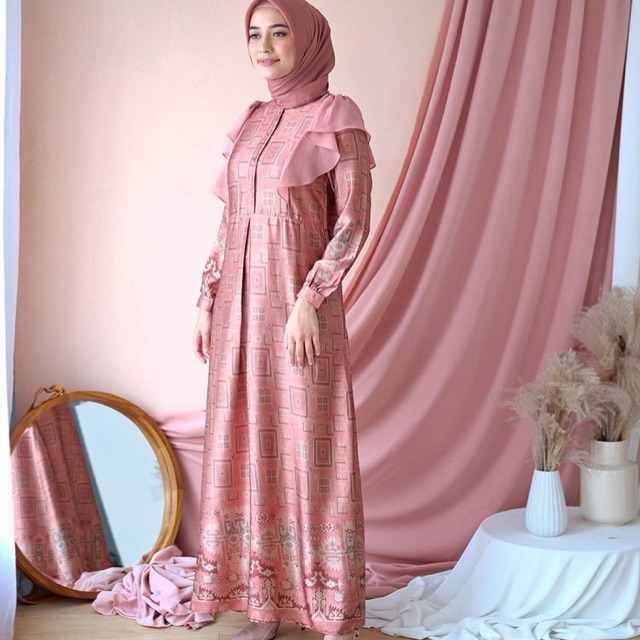 Khandra dress pink by kienka