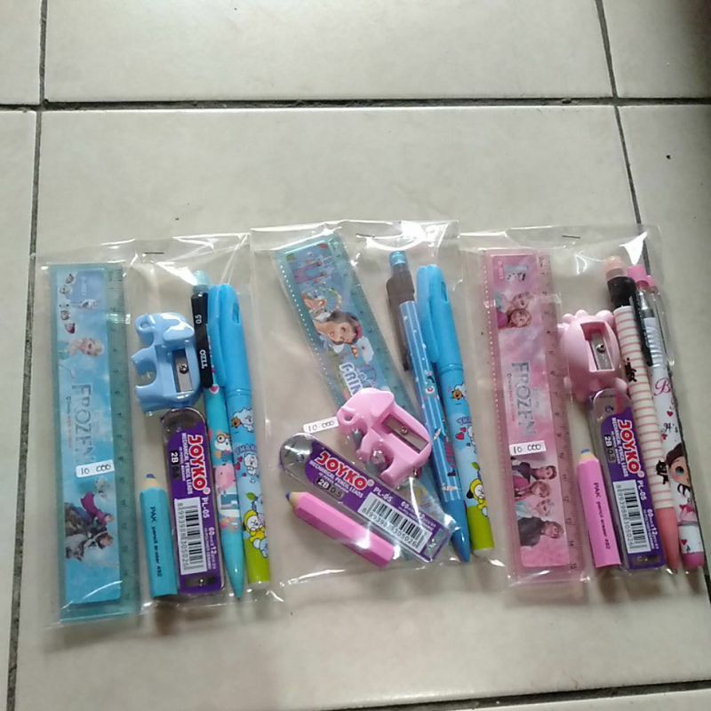 

Paket Murah Alat Tulis set ( random)