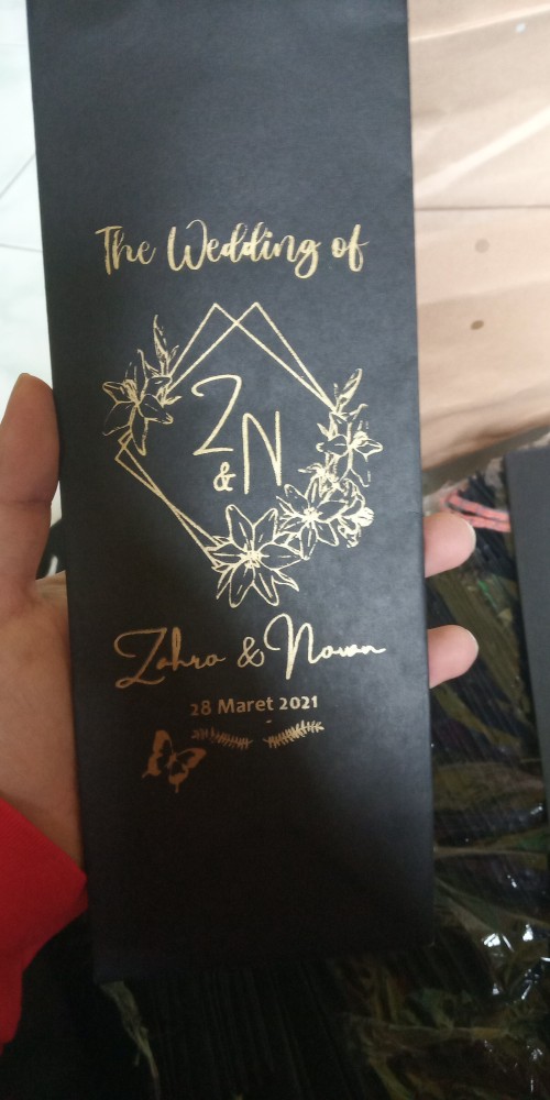 Paperbag Eksklusif Hitam 8x8x27 Khusus Botol, Tumbler, My Bootle Dll