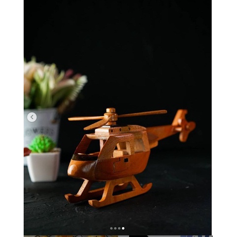 MINIATUR/PAJANGAN MEJA HANDMADE HELICOPTER DARI HIGH QUALITY KAYU 100% ASLI BALI