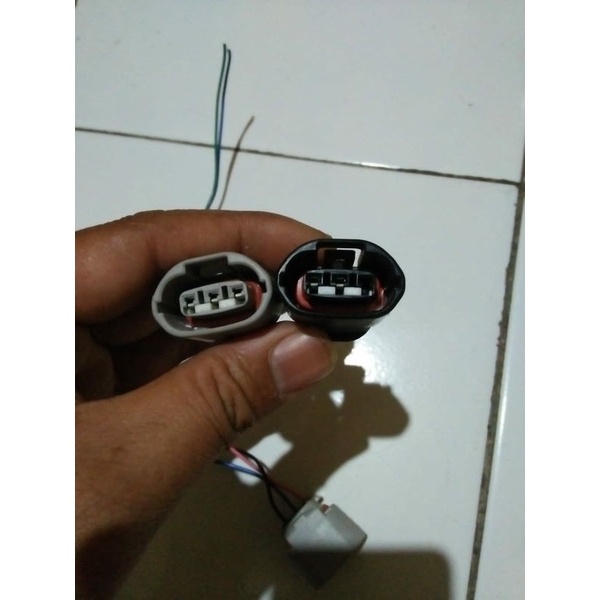 soket alternator Dinamo mobil toyota corrola, soluna, kijang, camri, original potongan kabel