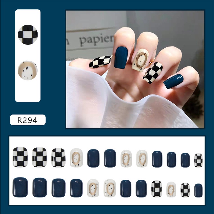 24pcs / Set Kuku Palsu DIY Untuk Nail Art