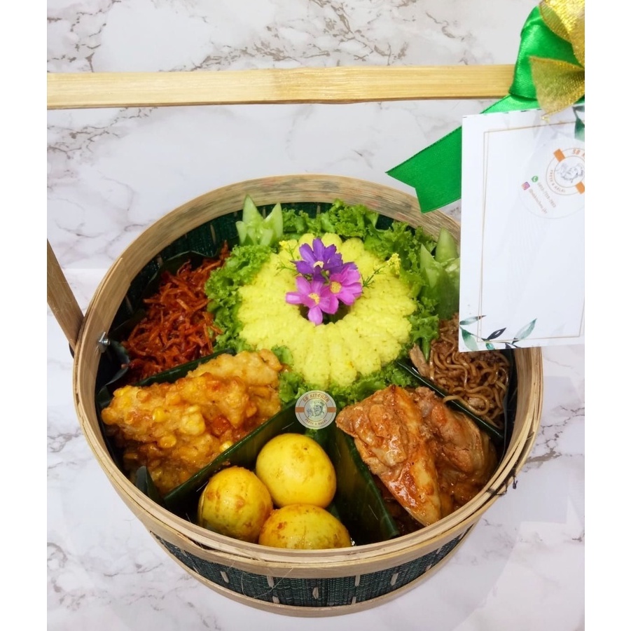 

HAMPERS RANTANG BULAT NASI KUNING KOMPLIT // HAMPERS MAKANAN