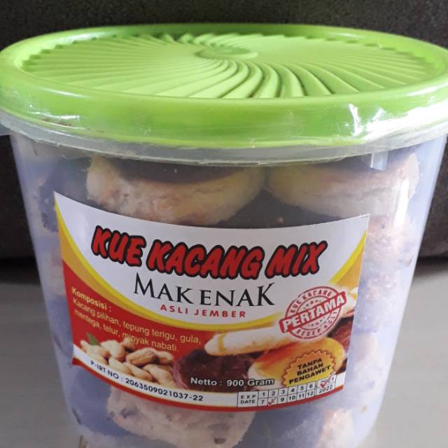 

Kue kacang mak enak