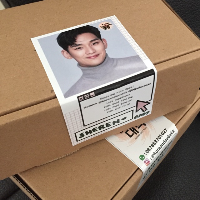 

BOX + STICKER