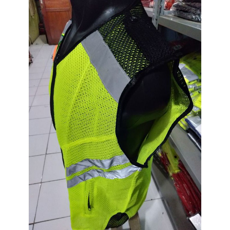 ROMPI SAFETY JARING ALLSIZE HIJAU STABILO HITAM BERLOGO SAYA PILIH SELAMAT