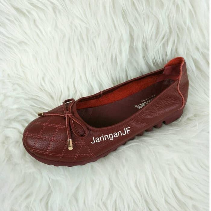 SALE  SEPATU WANITA SEPATU KULIT SEPATU KERJA SEPATU CLARK  SEDIA