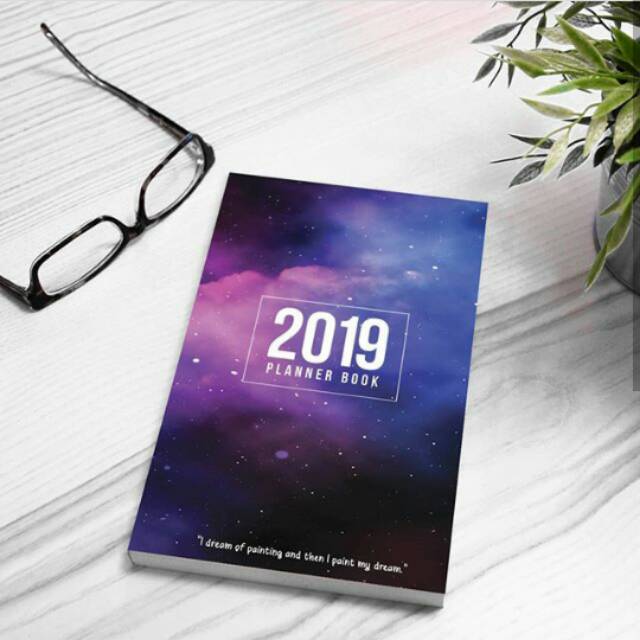 

Book Planner 2019 for woman