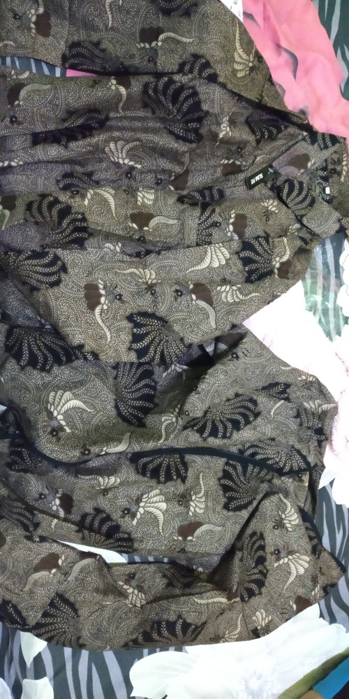 Men Sale Kemeja Batik Slimfit Modern Best Quality Atasan Couple Standar Butik Kerang Coklat