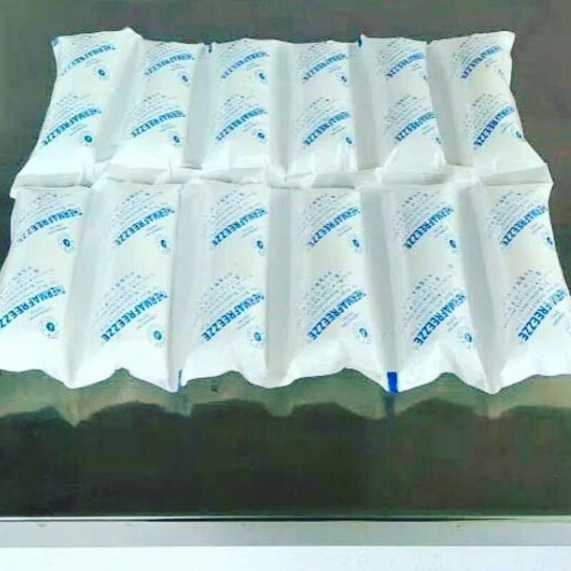 VARIAN BLUE ice gel pack merk THERMAFREEZE suhu dingin  lebih EXTREME lebih TAHAN LAMA beku Thermafreeze Biru