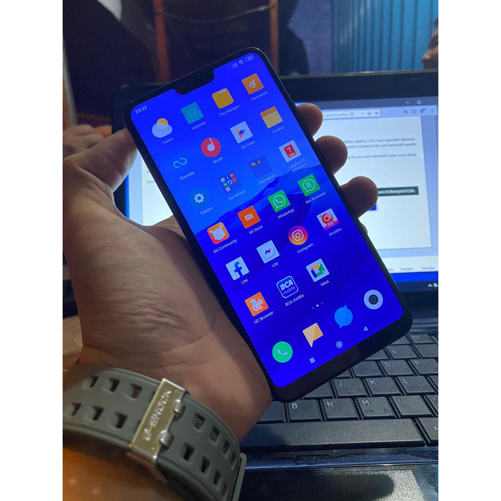 Xiaomi Mi 8 Lite 4/64 bekas
