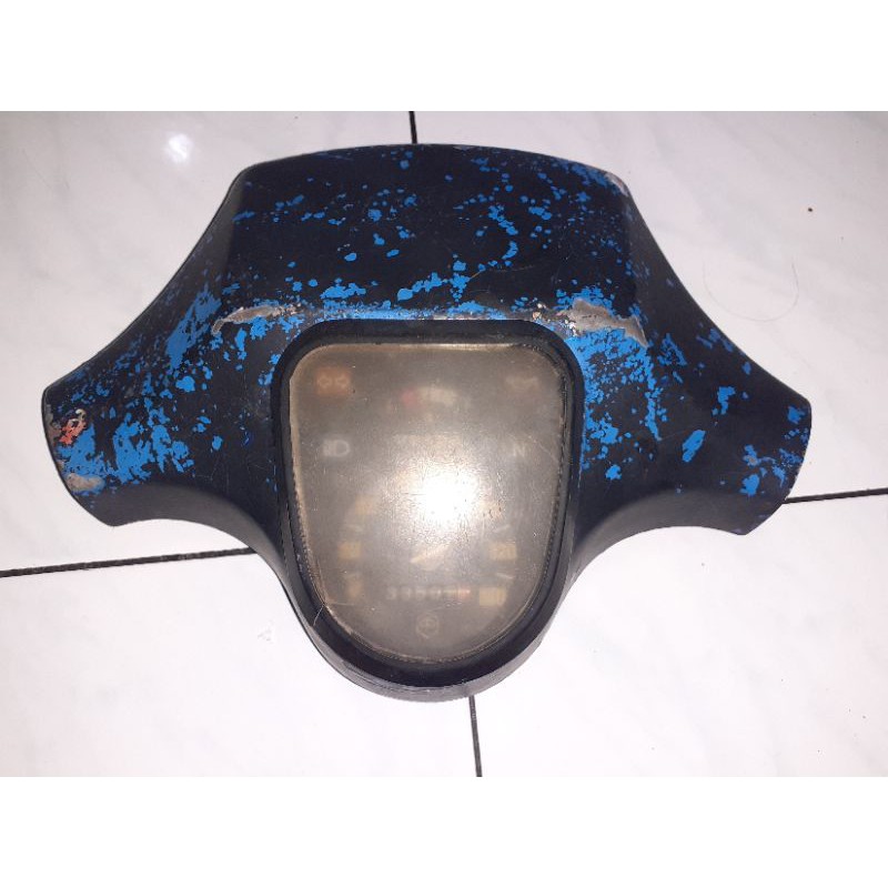 batok atas stang setir vespa px exklusive ori babet logo cung dan speedo nya