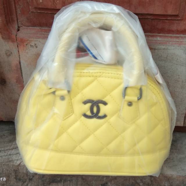 Tas chanel second 1x pakai