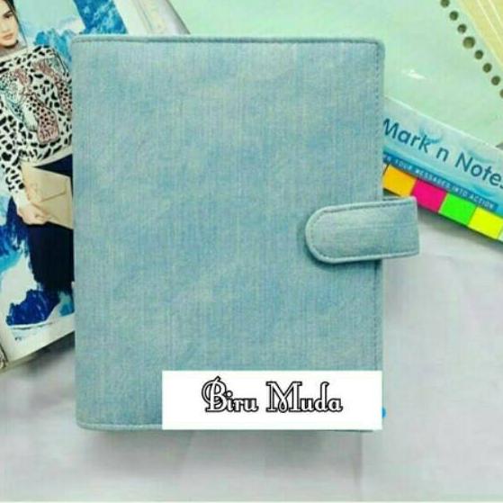 

Ready Stock Binder Jeans Limited Edition.