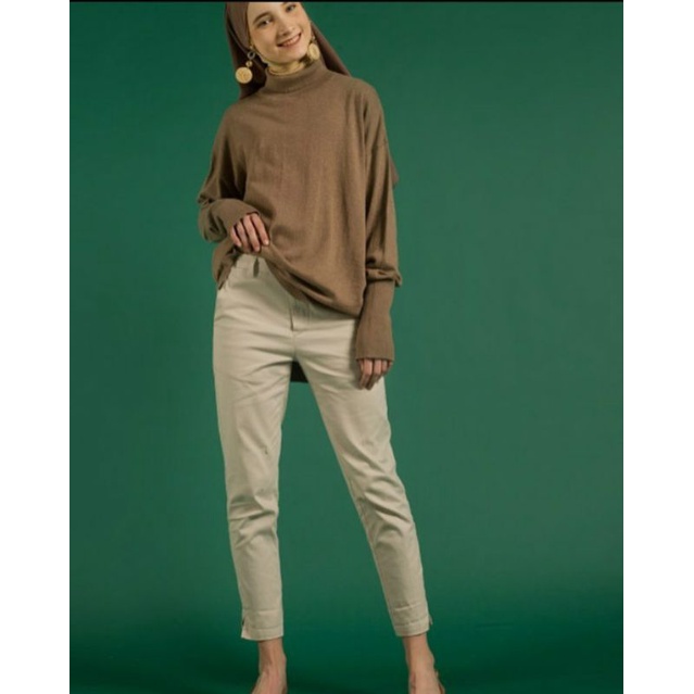 PRELOVED Teva Sweater Khaki by AlezaLabel