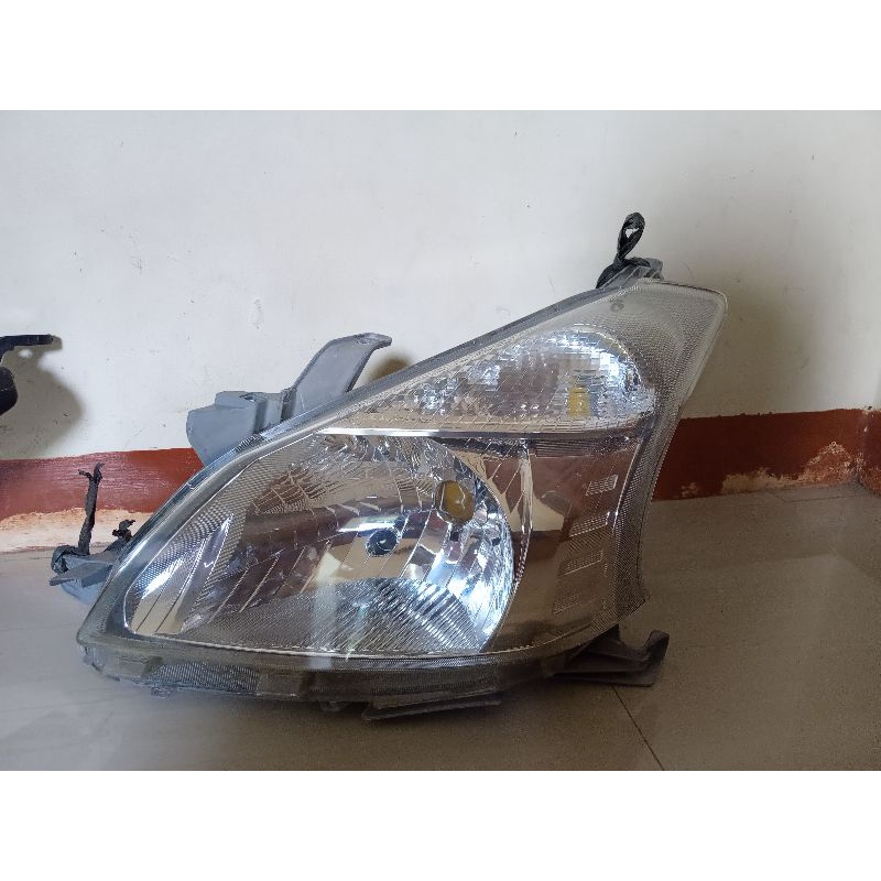 HEADLAMP AVANZA XENIA VELOZ 2012 2013 2014 2015 ORIGINAL
