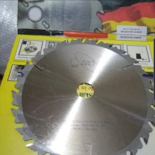 UTC gergaji bulat kayu circularsaw AKM GERMANY uk 300mm UTC gergaji bulat kayu circularsaw AKM GERMANY uk 300mm