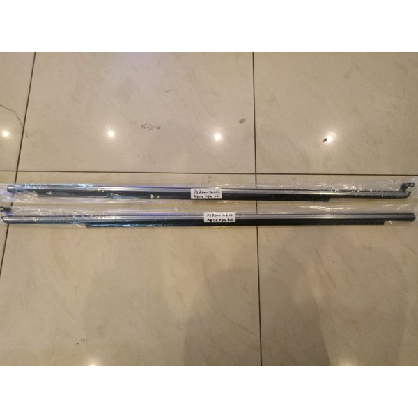 Jual Pelipit Kaca Karet Kaca Pintu Depan Kiri Kanan Corolla Allnew